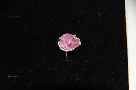 серебряное кольцо с розовым турмалином